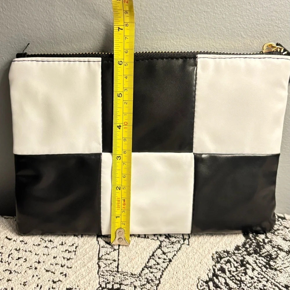 Ellis Brooklyn Black White Cosmetics Pouch